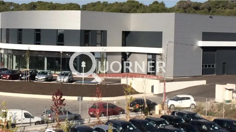 Local commercial dans Fréjus à vendre - Photo de l’immeuble – Image 3 sur 5