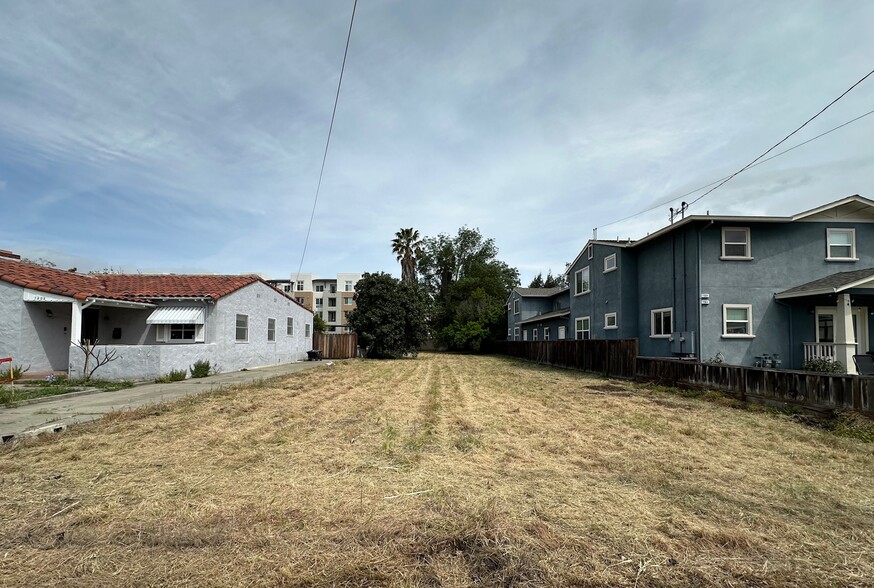 1200 Sherwood ave, Santa Clara, CA à vendre - Photo principale – Image 1 sur 11