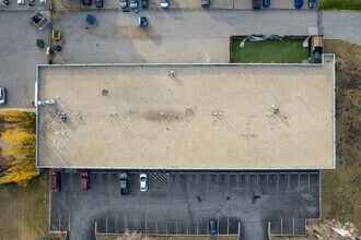 7070 11th St SE, Calgary, AB - VUE AÉRIENNE  vue de carte - Image1