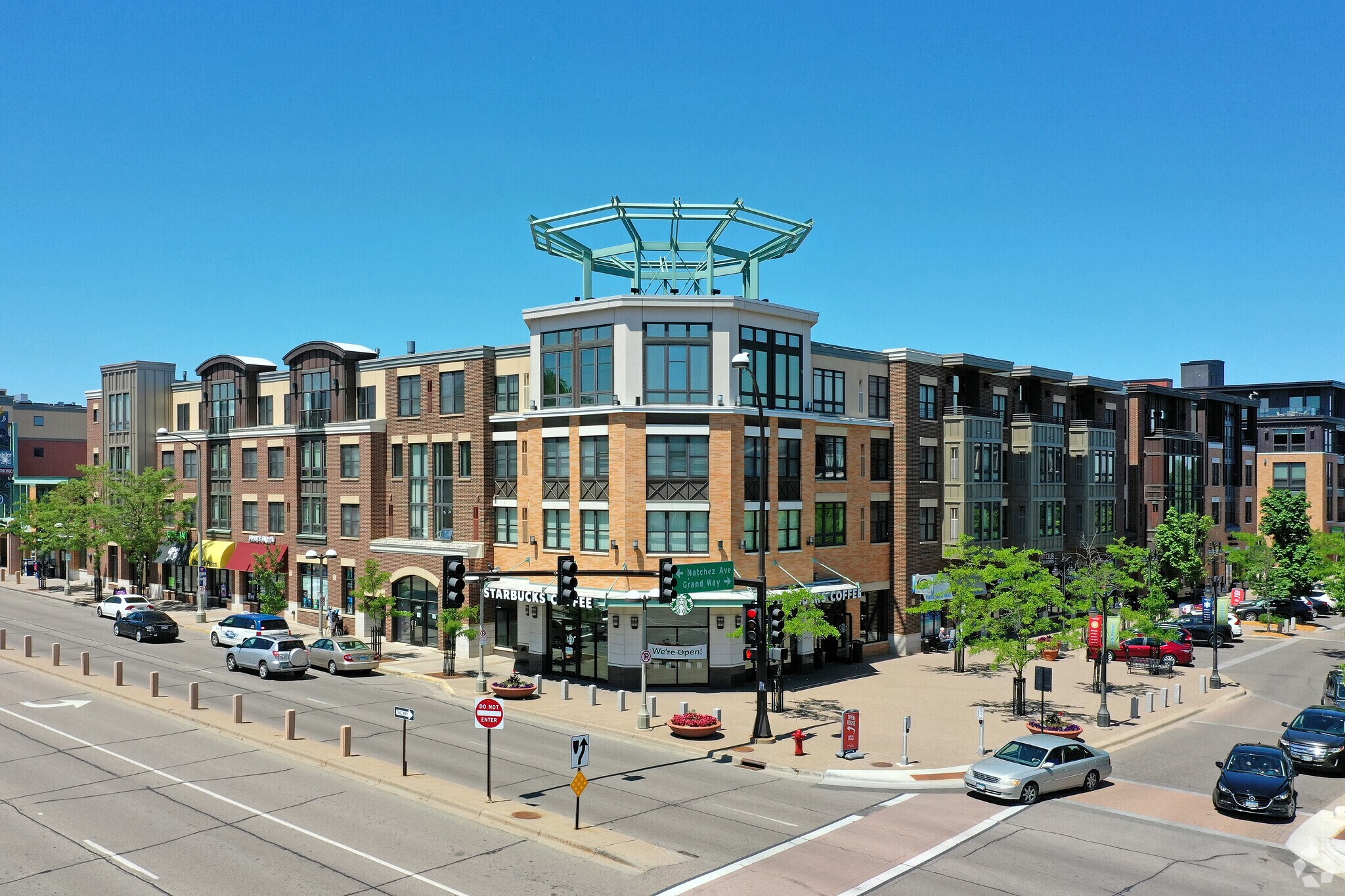 3820 Grand Way, Saint Louis Park, MN à louer Photo principale– Image 1 sur 71