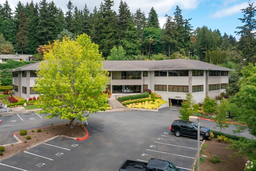 11980 NE 24th St, Bellevue, WA à louer - Photo de l’immeuble – Image 2 sur 5