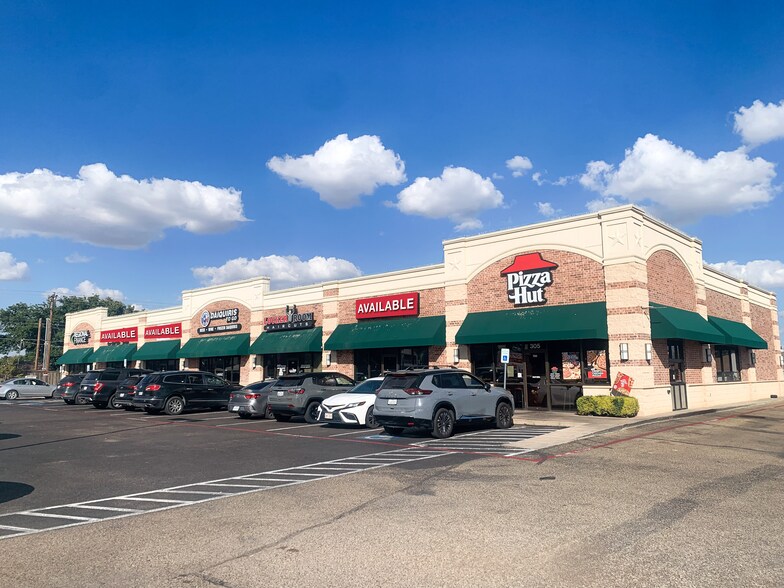 305 Frankford Ave, Lubbock, TX à louer - Photo de l’immeuble – Image 1 sur 10