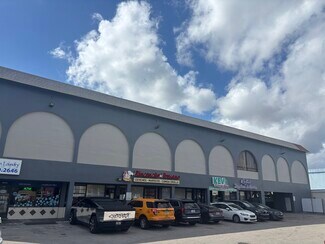 Plus de détails pour 4640-4658 Palm Ave, Hialeah, FL - Local commercial à louer