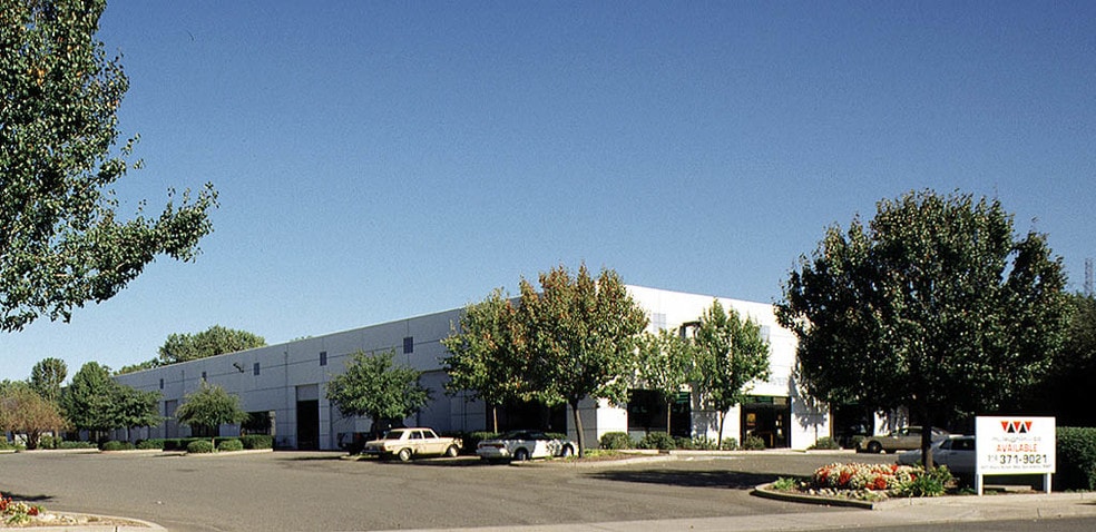 1099 Vine St, Sacramento, CA à louer - Photo de l’immeuble – Image 2 sur 11