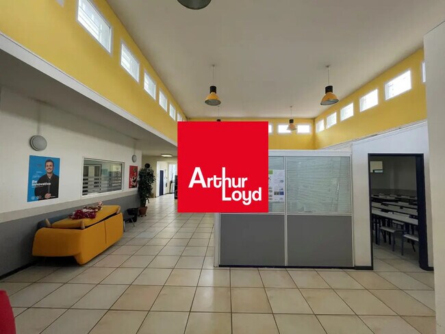 Plus de détails pour Bureau à vendre