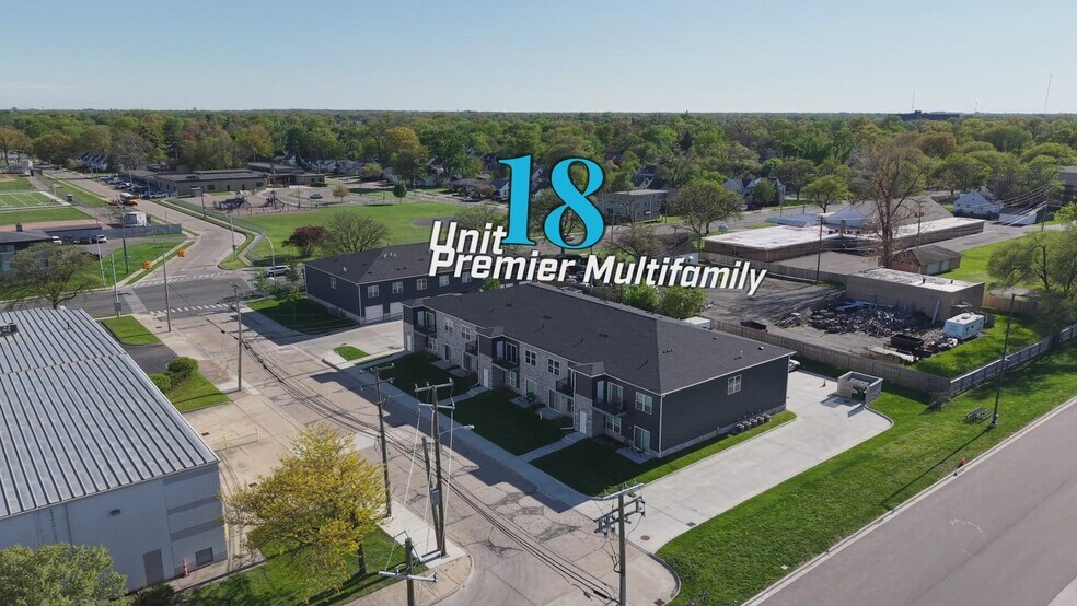 1241-1251 E Woodward Heights Blvd, Hazel Park, MI à vendre - Vidéo sur l’annonce professionnelle – Image 1 sur 58