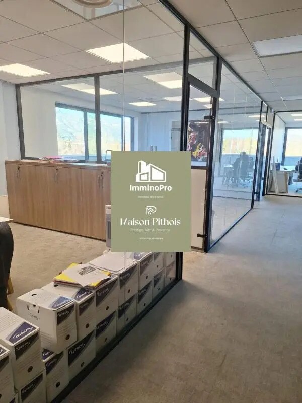 Plus de détails pour Bureau à louer