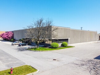 Plus de détails pour 5580 Timberlea Blvd, Mississauga, ON - Industriel/Logistique à louer