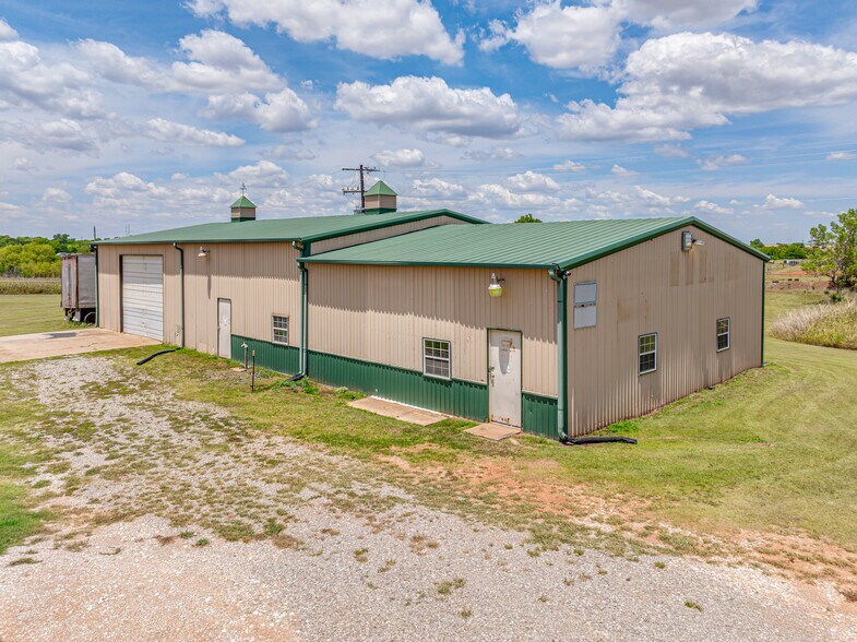 22514 2930 rd, Kingfisher, OK à vendre - Photo de l’immeuble – Image 2 sur 27
