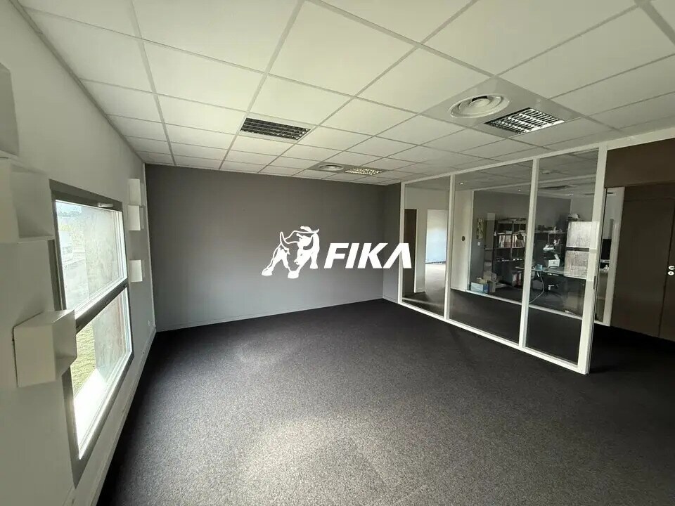 Bureau dans Martillac à louer Photo intérieure– Image 1 sur 8