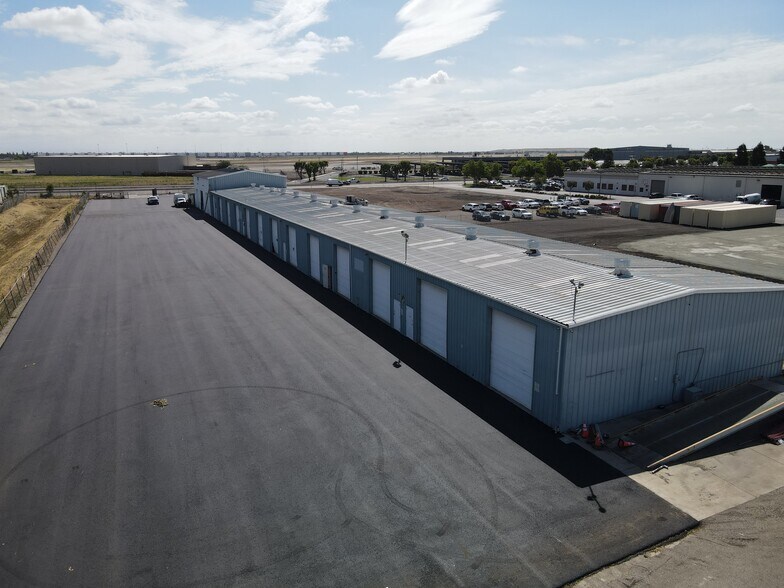 4807 Airport Way, Stockton, CA à louer - Photo de l’immeuble – Image 2 sur 3
