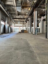 601 S Broadway, Los Angeles, CA à louer Photo intérieure– Image 1 sur 14