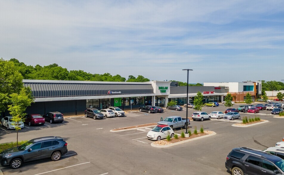 2710 Old Lebanon Pike, Nashville, TN à louer - Photo de l’immeuble – Image 2 sur 20