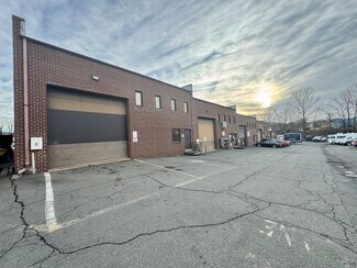 Plus de détails pour 8393 Euclid Ave, Manassas Park, VA - Industriel/Logistique à louer