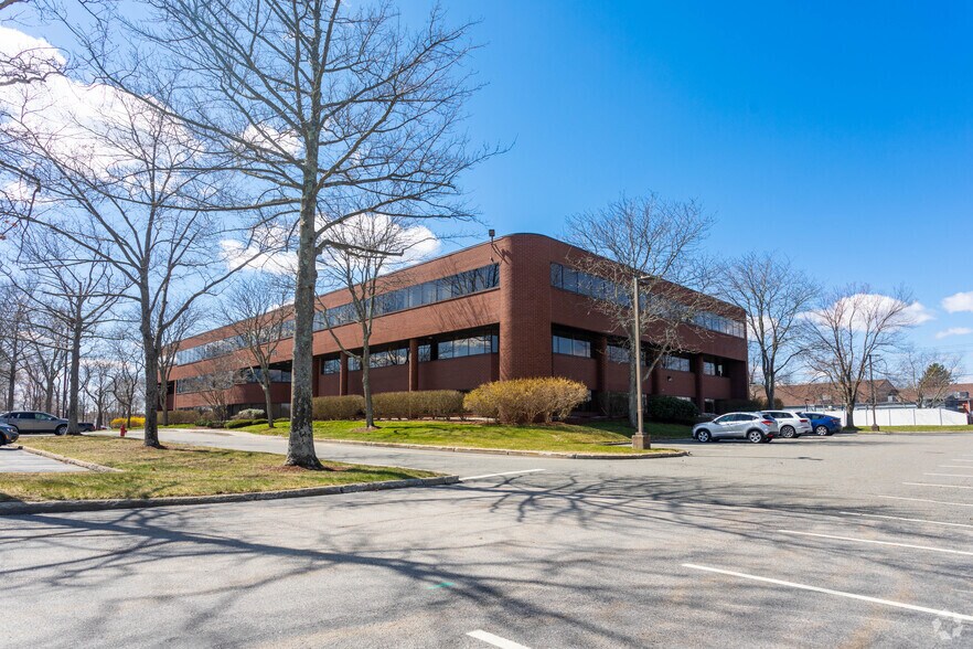 114 Turnpike Rd, Westborough, MA à louer - Photo principale – Image 1 sur 28