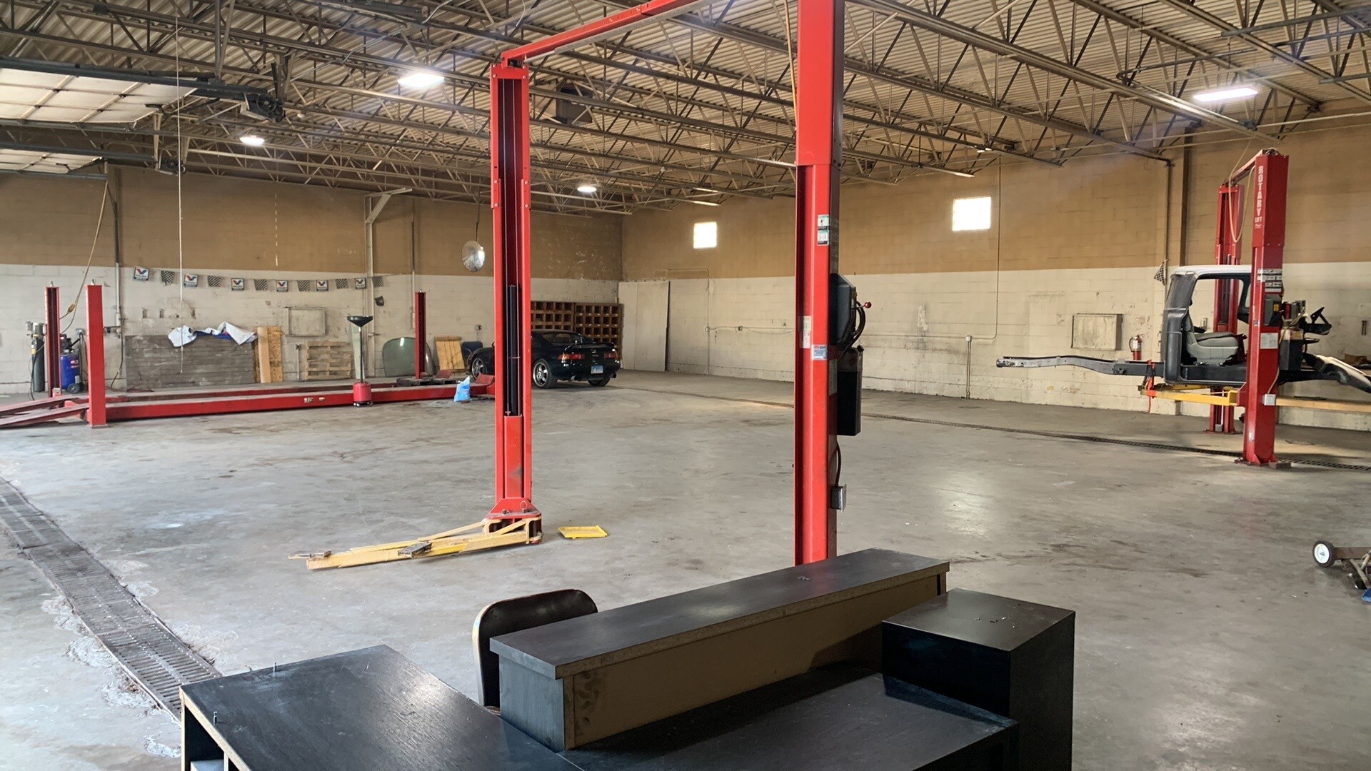 100 E Saint Louis Ave, East Alton, IL à louer Photo intérieure– Image 1 sur 10