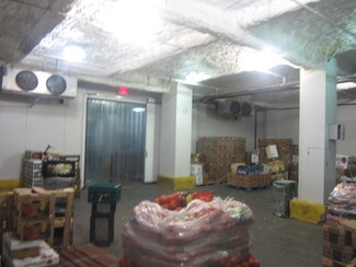 Plus de détails pour 141 Lake Ave, Staten Island, NY - Industriel/Logistique à louer