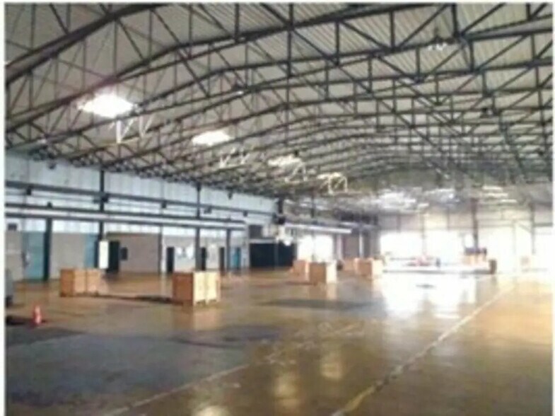 Industriel/Logistique dans Henriville à vendre - Photo intérieure – Image 3 sur 4