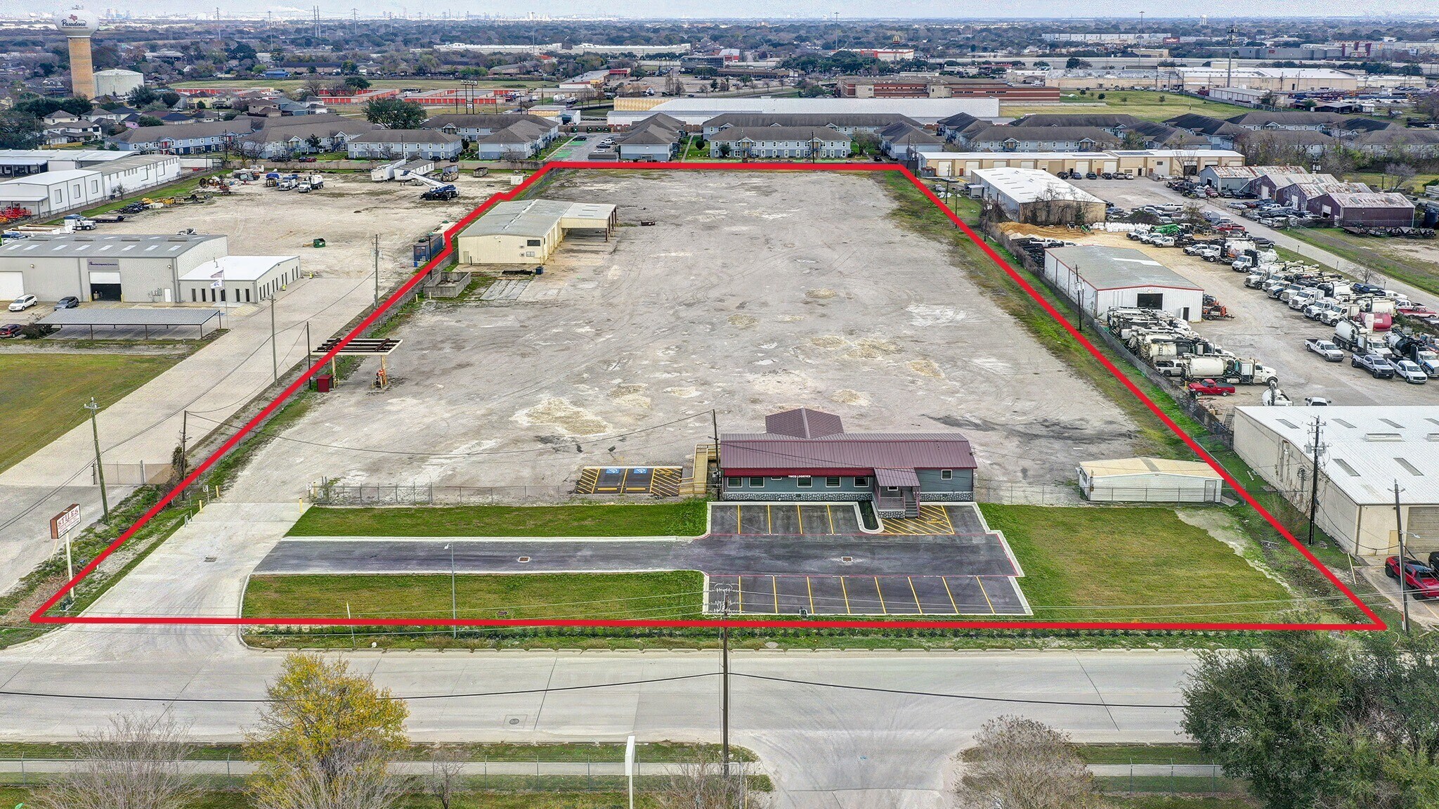 1901 Jasmine Dr, Pasadena, TX à louer Photo principale– Image 1 sur 11