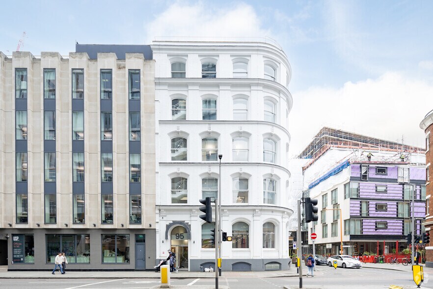 95 Southwark St, Londres à louer - Photo de l’immeuble – Image 3 sur 3