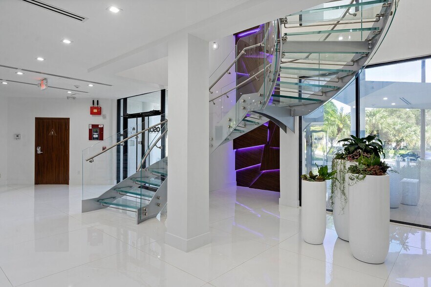 1100 Northpoint Pky, West Palm Beach, FL à louer - Photo intérieure – Image 2 sur 8