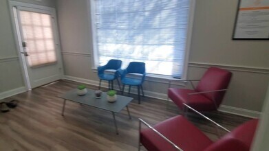 9324-9326 Main St, Manassas, VA à louer - Vidéo sur l’annonce professionnelle 