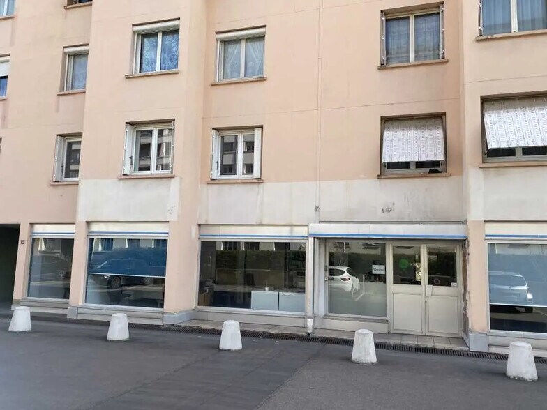 Bureau dans Lyon à vendre - Photo de l’immeuble – Image 2 sur 10