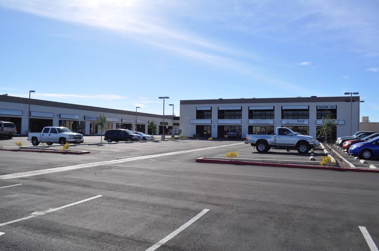 14176 Amargosa Rd, Victorville, CA à louer Photo intérieure– Image 1 sur 1