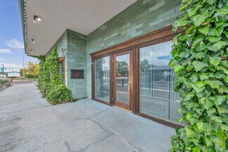 Plus de détails pour 700 S Wells Ave, Reno, NV - Local commercial à louer