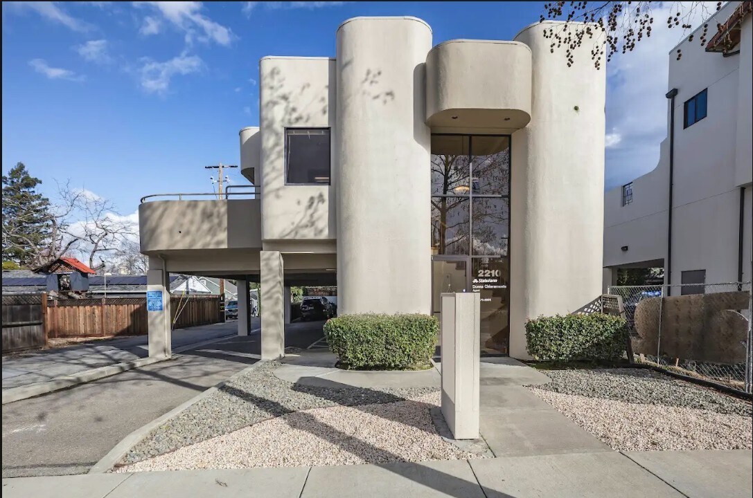 2210 Winchester Blvd, Campbell, CA à vendre Photo principale– Image 1 sur 15
