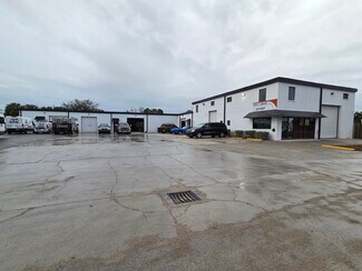 Plus de détails pour 16051 Oneal Dr, North Fort Myers, FL - Local d'activités à louer