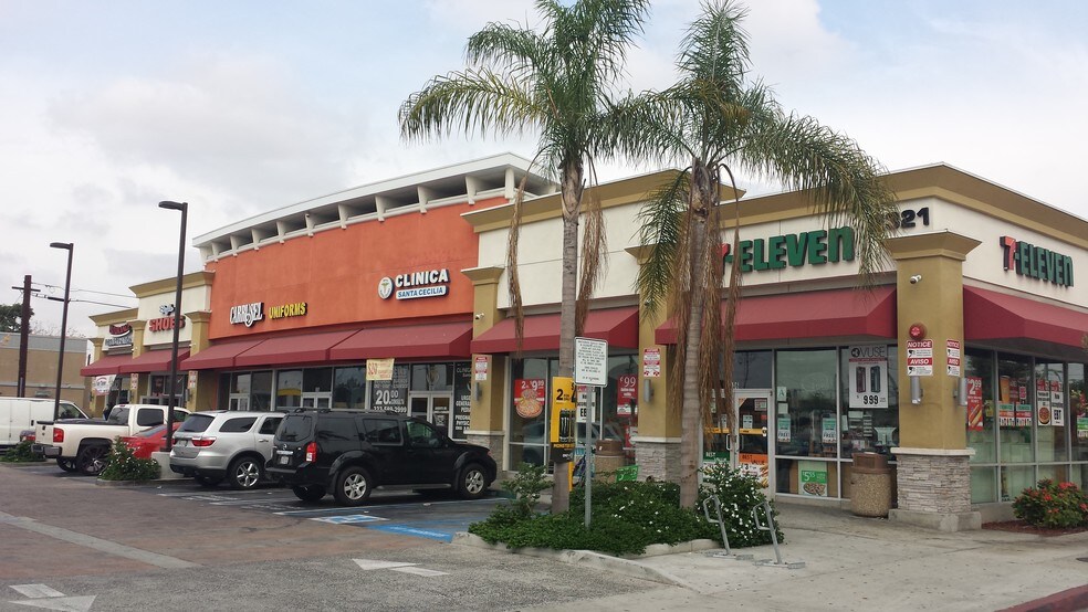 7125 Santa Fe Ave, Huntington Park, CA à louer - Photo principale – Image 1 sur 1