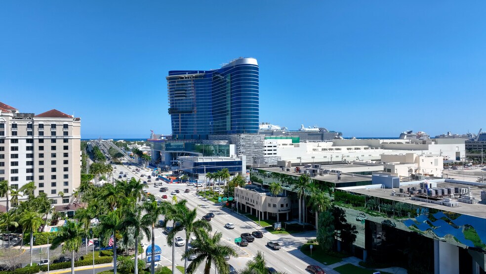 1650 SE 17th St, Fort Lauderdale, FL à louer - Vidéo sur l’annonce professionnelle – Image 2 sur 14