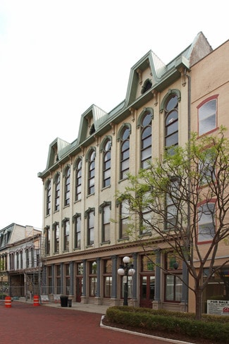 Plus de détails pour 313-319 St Clair St, Frankfort, KY - Local commercial à louer