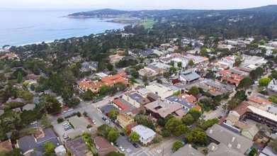 San Carlos NW Of 8th Ave, Carmel, CA - Vue aérienne  vue de carte - Image1