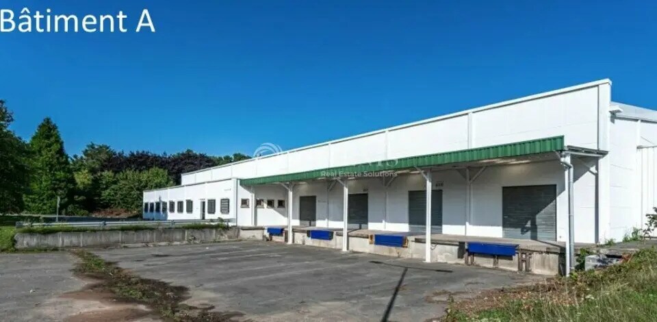 Industriel/Logistique dans Dourges à vendre - Photo de l’immeuble – Image 3 sur 7