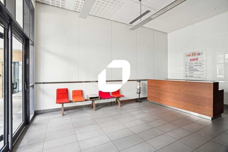 Bureau dans Colombes à louer - Hall d’entrée – Image 2 sur 14
