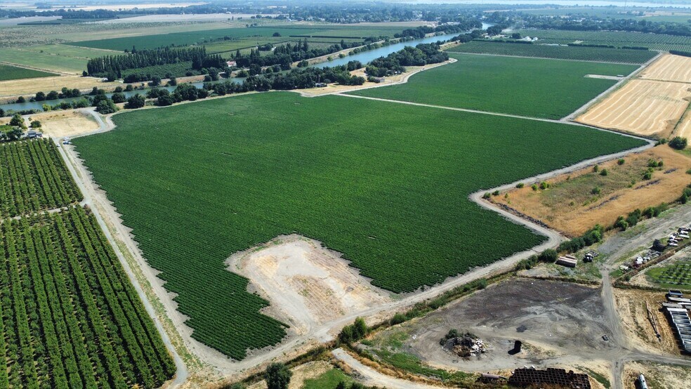 13485 Isleton Rd, Isleton, CA à vendre - Aérien – Image 2 sur 8