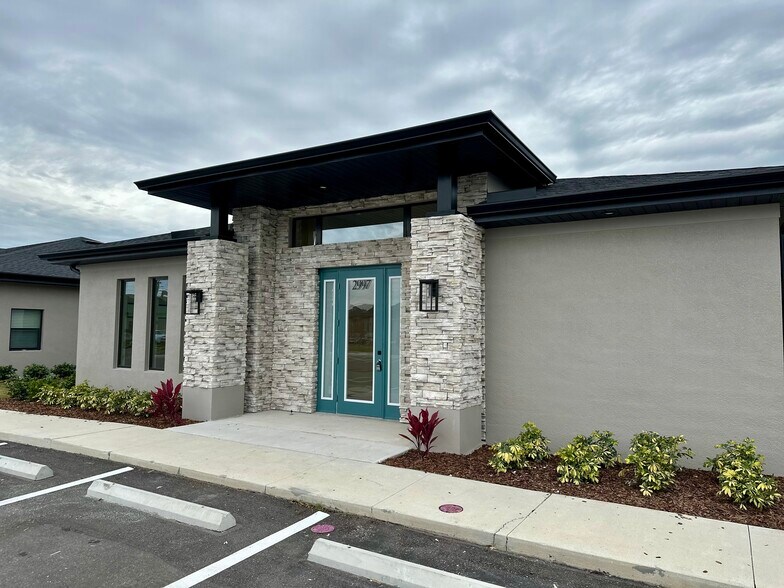 McKendree Rd, San Antonio, FL à vendre - Photo de l’immeuble – Image 2 sur 20