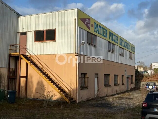 Plus de détails pour Industriel/Logistique à louer