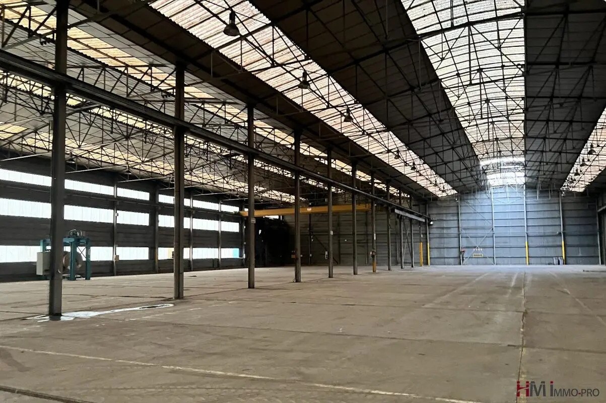 Industriel/Logistique dans Pacy-sur-Eure à vendre Photo de l’immeuble– Image 1 sur 7