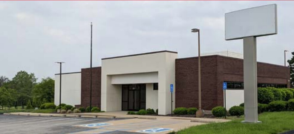 17410 E US Highway 24, Independence, MO à vendre - Photo de l’immeuble – Image 2 sur 5