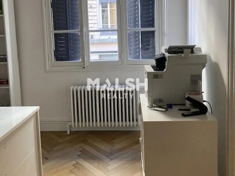 Bureau dans Lyon à louer - Photo de l’immeuble – Image 2 sur 6