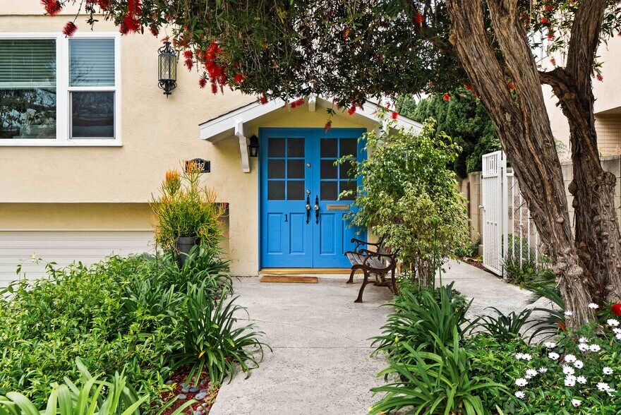 1032 18th St, Santa Monica, CA à vendre - Photo de l’immeuble – Image 2 sur 5