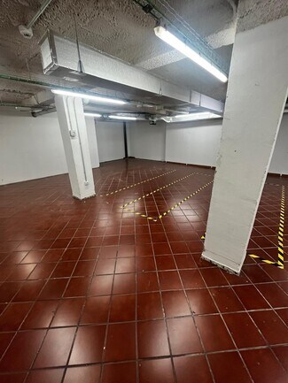 Plus de détails pour Calle Morería, 11, Córdoba - Local commercial à vendre