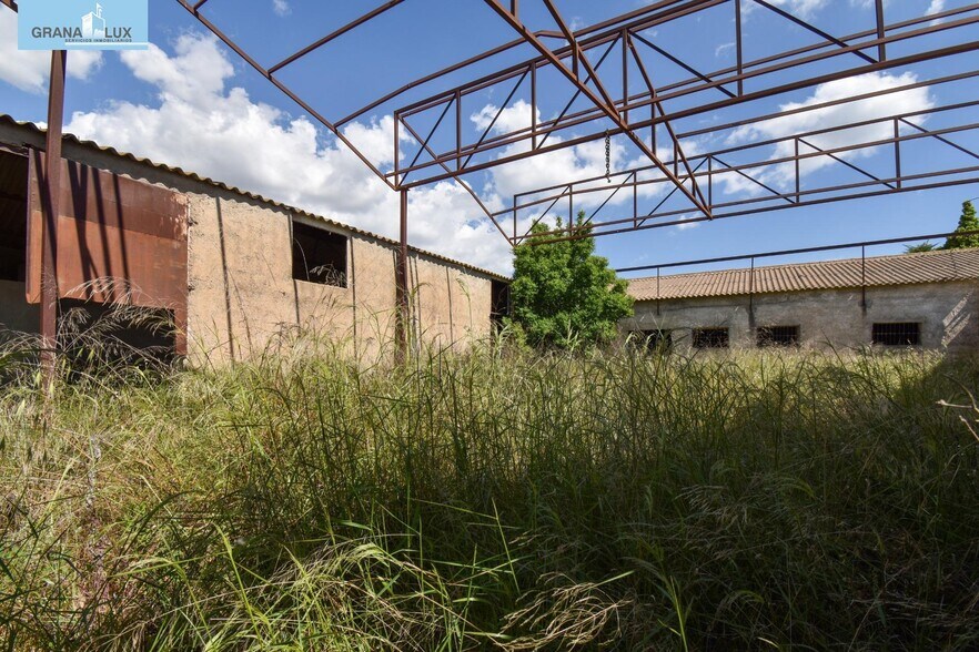 Industriel/Logistique dans Dúrcal à vendre - Photo de l’immeuble – Image 3 sur 20