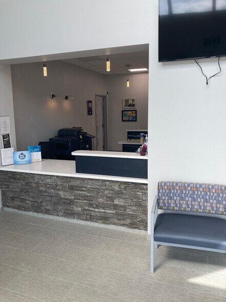 6637 Gunn Hwy, Tampa, FL à vendre - Photo de l’immeuble – Image 3 sur 27