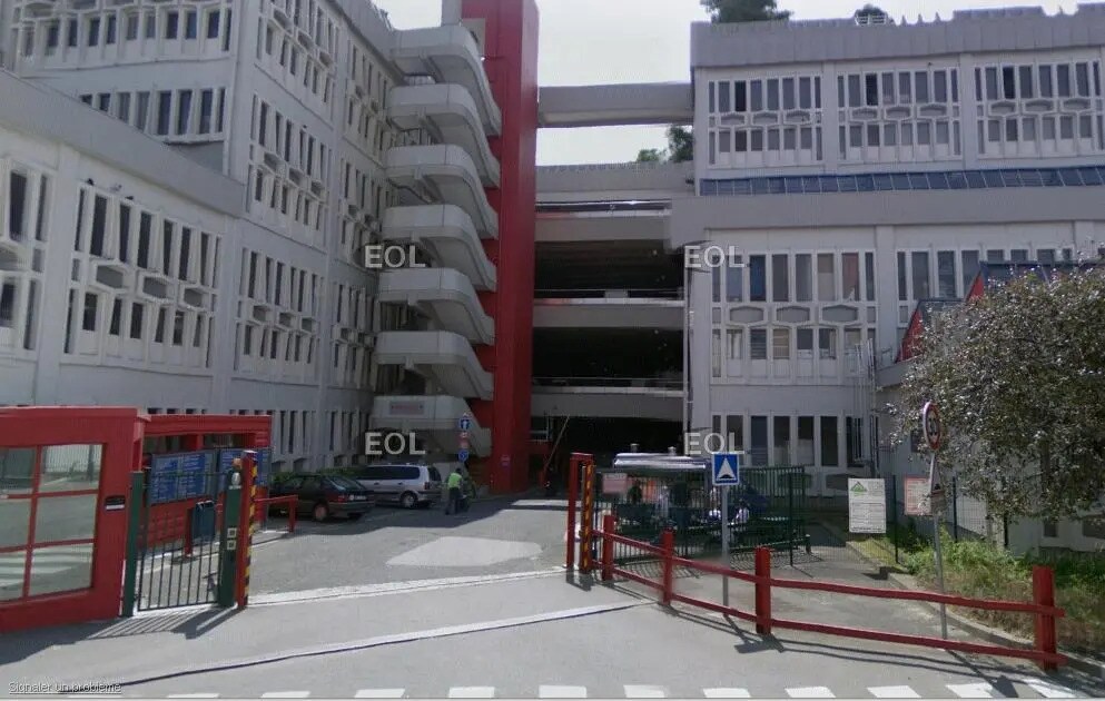 Local d’activités dans Montreuil à louer Photo de l’immeuble– Image 1 sur 10