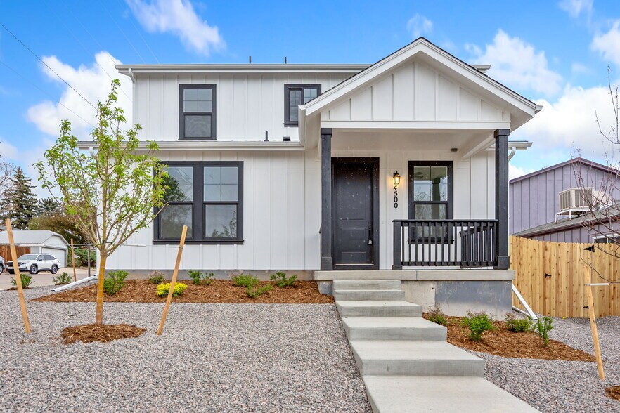 4500 S Delaware St, Englewood, CO à vendre - Photo principale – Image 1 sur 1