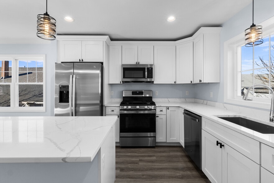 206 Durfee St, Fall River, MA à vendre - Photo de l’immeuble – Image 3 sur 16
